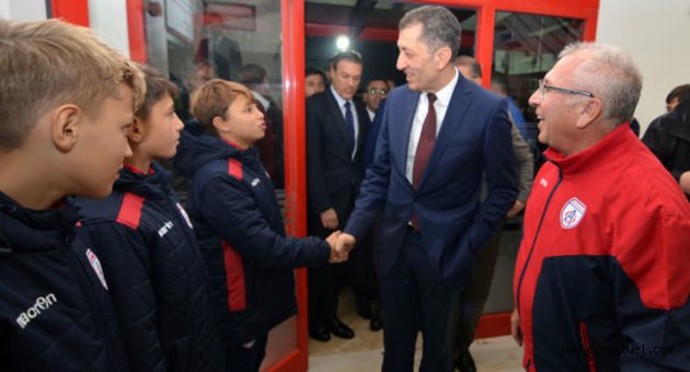 Bakan Selçuk'tan Altınordu'ya ziyaret