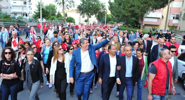 Balçova’da 19 Mayıs Coşkusu Muhteşemdi