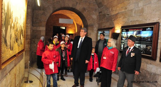 Balçovalı Çocuklar Başöğretmen’e Gittiler