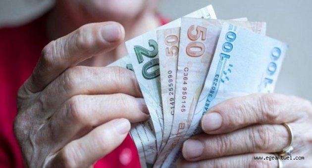 Banka emeklilerine bayram ikramiyesi verilmeli