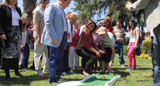 Başkan Batur Engelsiz yaşam evini açtı