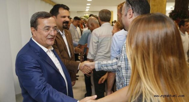 Başkan Batur'dan bayram mesajları: ‘Hedef 2023’