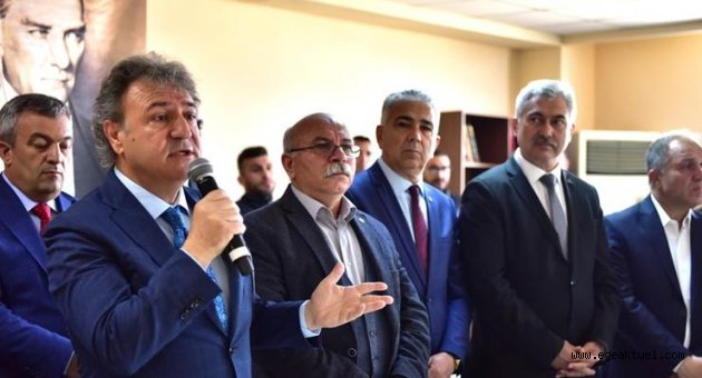 Başkan İduğ çalışanlarla buluştu