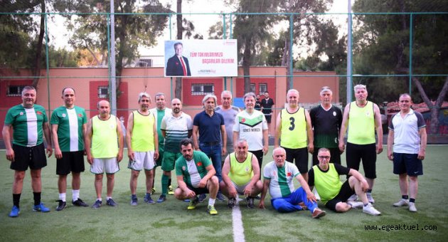 Başkan İduğ’dan dostluk maçında 2 gol
