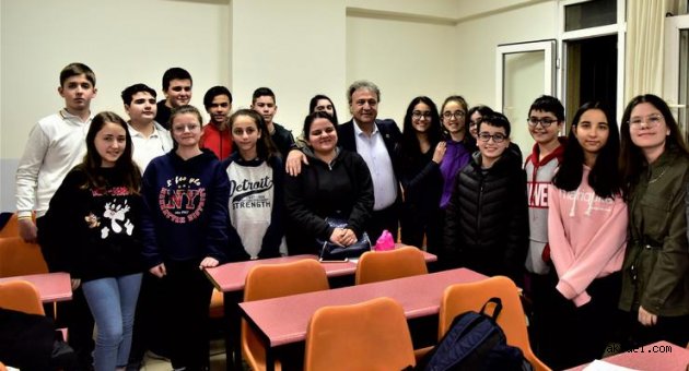 Başkan İduğ öğrencilerle buluştu