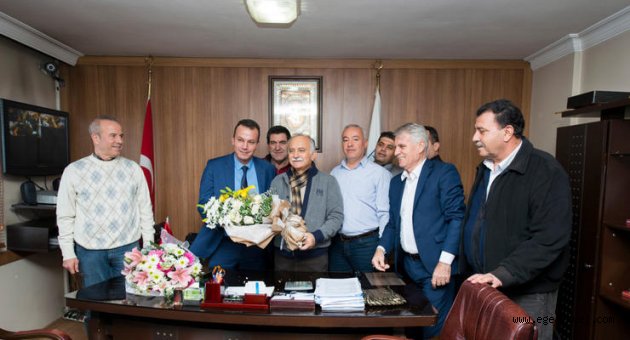 Başkan Karabağ; “ Esnafın tuttuğu nabız şaşmaz”