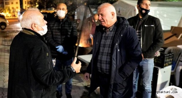 Başkan Karakayalı depremzedeleri yalnız bırakmıyor
