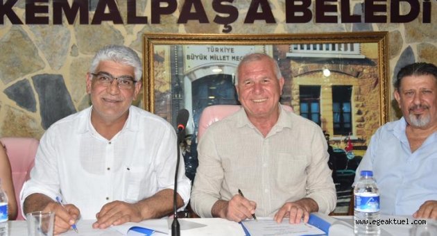 Başkan Karakayalı'dan çalışanlara "Biz büyük bir aileyiz" mesajı