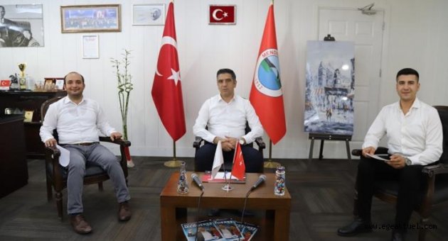 Başkan Kayalar gençlerin sorularını yanıtladı