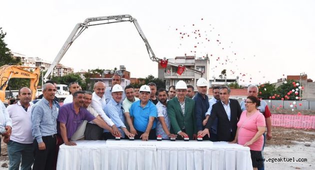 Başkan Kocaoğlu’ndan Ankara’ya “kentsel dönüşüm göndermesi”