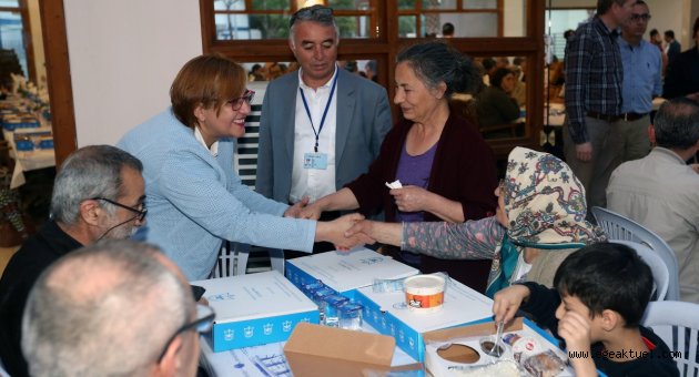 Başkan Pekdaş şehit ve gazi aileleri ile iftarda buluştu