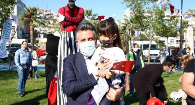 Başkan Sandal: “Bayraklı, çocukların ve gençlerin kenti olacak”