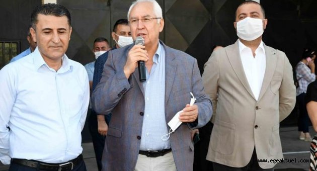 Başkan Selvitopu bayramı çalışanlarla kutladı