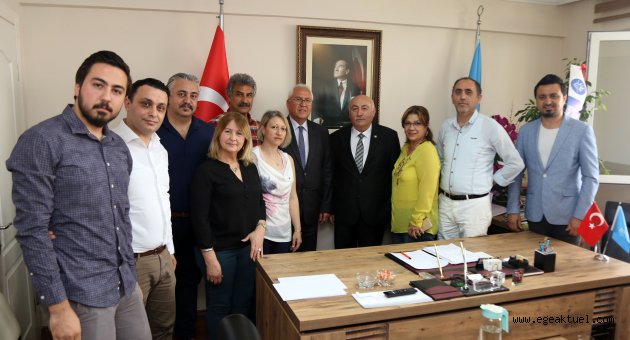 Başkan Selvitopu’ndan, İYİ Parti’yi iade-i ziyaret