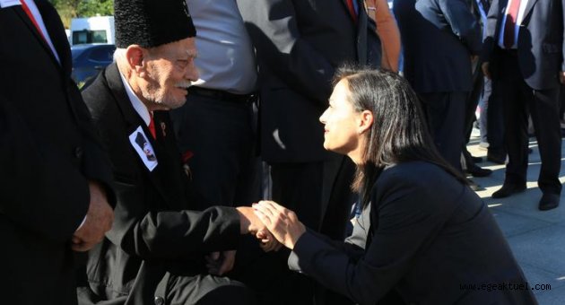 Başkan Sengel'den gazilere anlamlı hediye