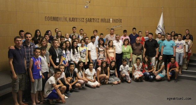 Başkan Şenol: Dünya sizinle güzel