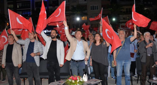 Başkan Serdar Aksoy: "Yaşasın Tam Bağımsız Türkiye"
