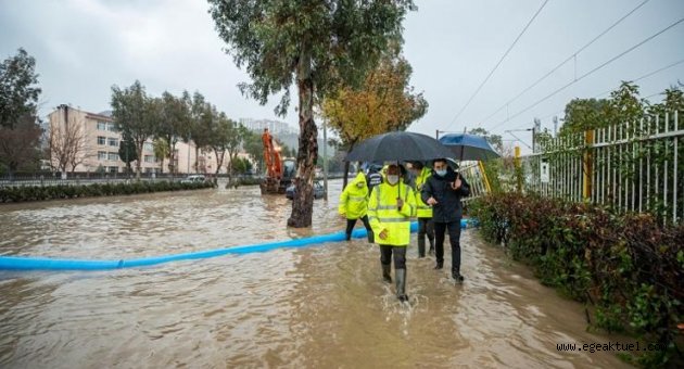 Başkan Soyer çalışmaları yerinde inceledi