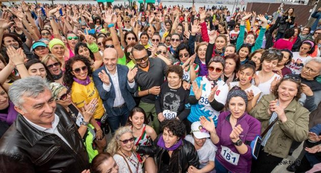 Başkan Soyer’den İstanbul Sözleşmesi’nin 10. yılında mesaj