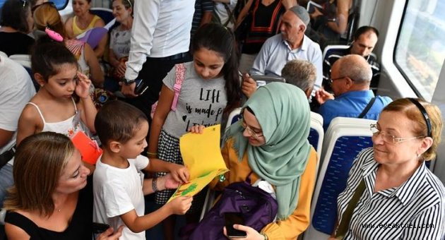 Başkan Soyer’in çağrısına anaokulu öğrencilerinden destek