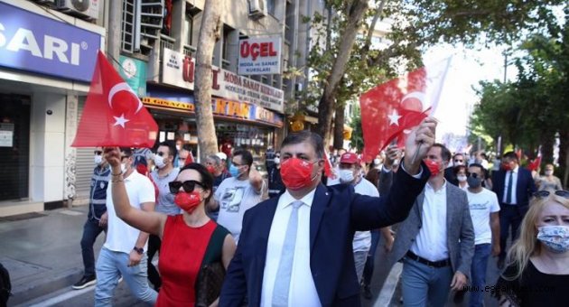 Başkan Tugay: 9 Eylül onurumuzdur!