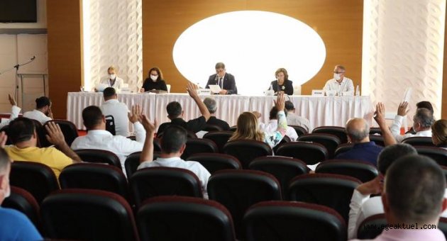 Başkan Tugay’dan ‘Srebrenitsa’ mesajı