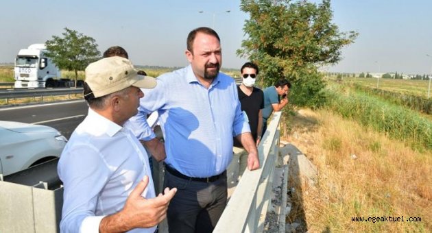 Başkan Utku Gümrükçü Koku Sorunu için Sahaya İndi