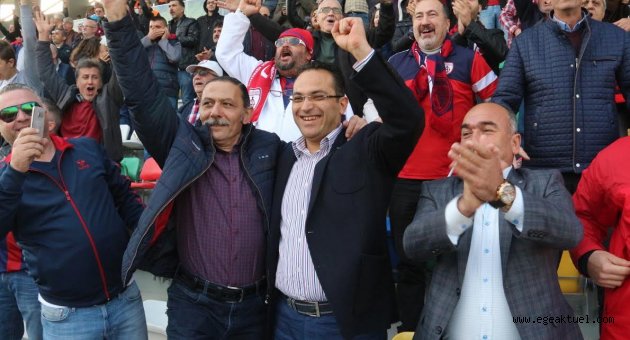 Başkan'dan Gençlere Destek Çağrısı