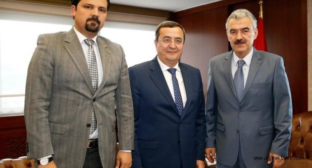 Batur'un ilk ziyaret Vali ve Kaymakama