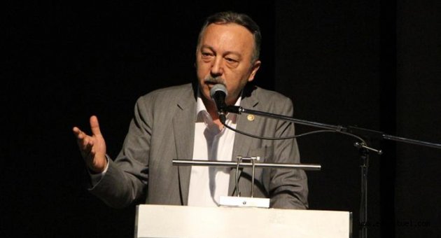 Bayır öğrencilerin internet ve bilgisayar sorunlarını meclis gündemine taşıdı