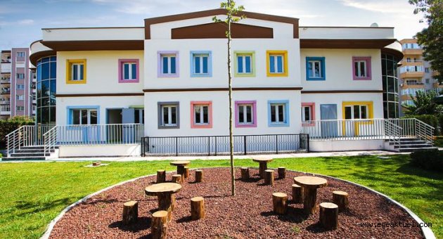 Bayraklı Belediyesi’nden liyakatlı seçim
