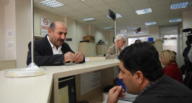 Bayraklı Belediyesinde vezneler hafta sonu açık
