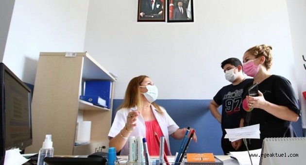 Bayraklı Belediyesinden Sosyal Etkinlik Merkezi Öğrencilerine Tercih Desteği