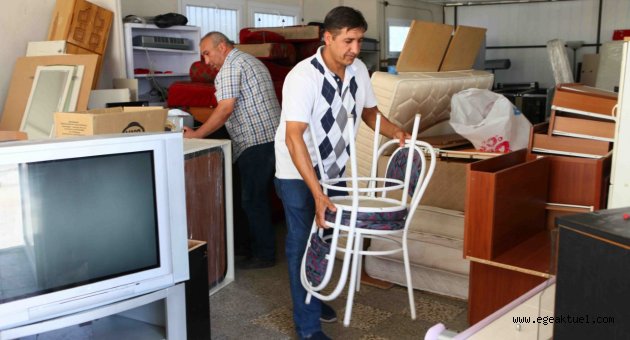  Bayraklı’da binlerce aileye destek