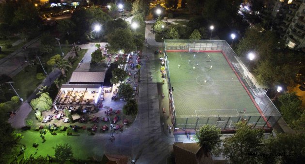   Bayraklı’da parklar yaza hazır