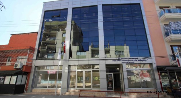 Bayraklı’da vatandaşlar “Taziye Evi”nden memnun