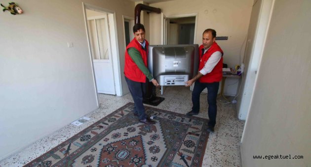 Bayraklı’da “Yüz güldüren” destek