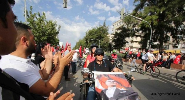 Bayraklı'da 19 Mayıs coşkusu
