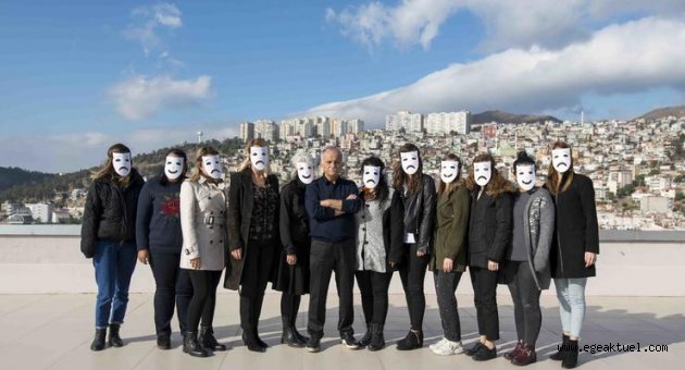 Bayraklı'da 25 Kasım için anlamlı protesto