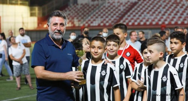 Bayraklı'daki turnuvada muhteşem final