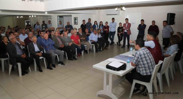 Bayraklı'nın revizyon planları vatandaşa anlatıldı