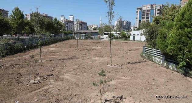 Bayraklı'ya 2 park 2 yeşil alan daha