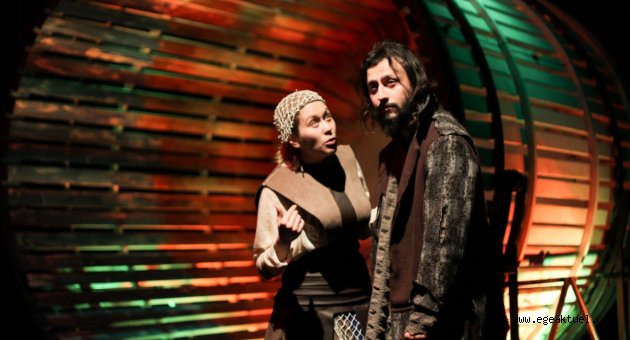 BBŞT Jeanne d’Arc ile İstanbul’da sahne aldı