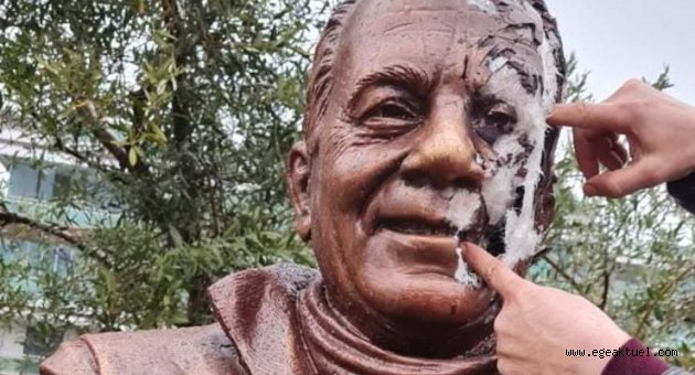 Bekir Coşkun heykeline saldırı