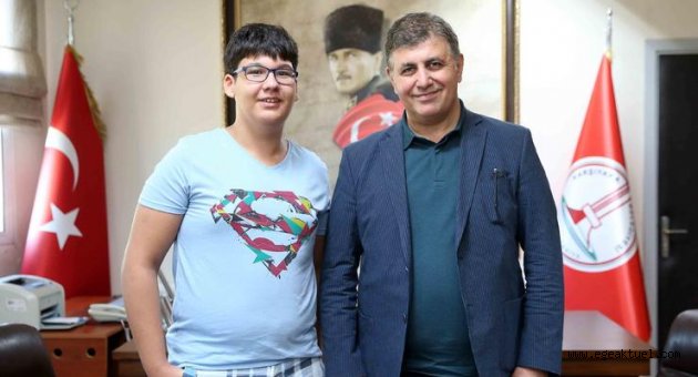  Belediye kursuyla LGS şampiyonu oldu