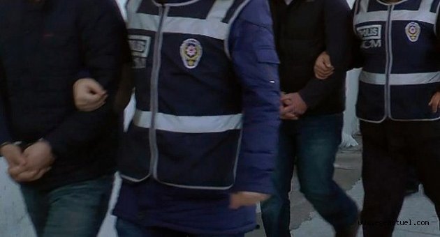 Belediye otobüsü yakan PKK'lılar yakalandı