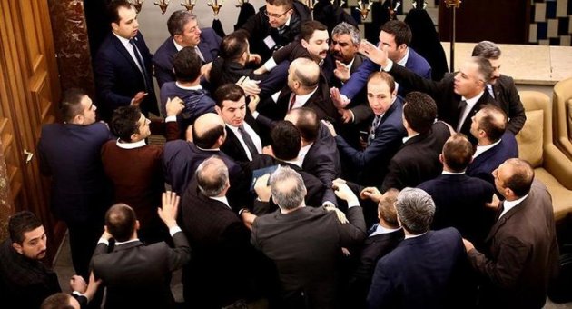 "Beni linç edeceklerdi"