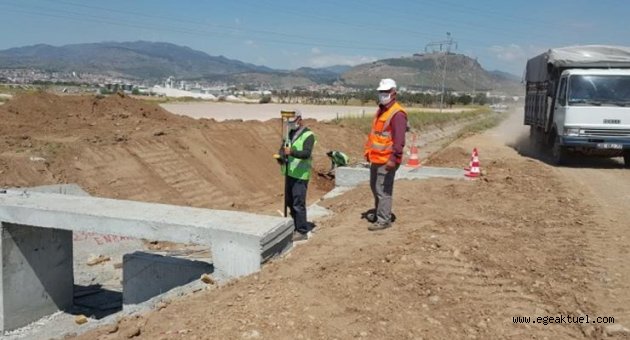 Bergama çevre yolu inşaatı başladı
