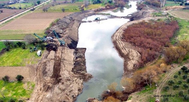 Bergamalı çiftçilere müjde! Bakırçay nefes alacak