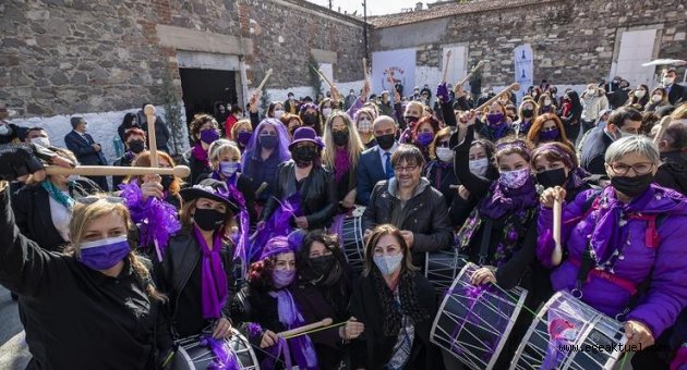 Bıçakçı Han’da Kadın Emeği Sergi ve Satış Pazarı açıldı
